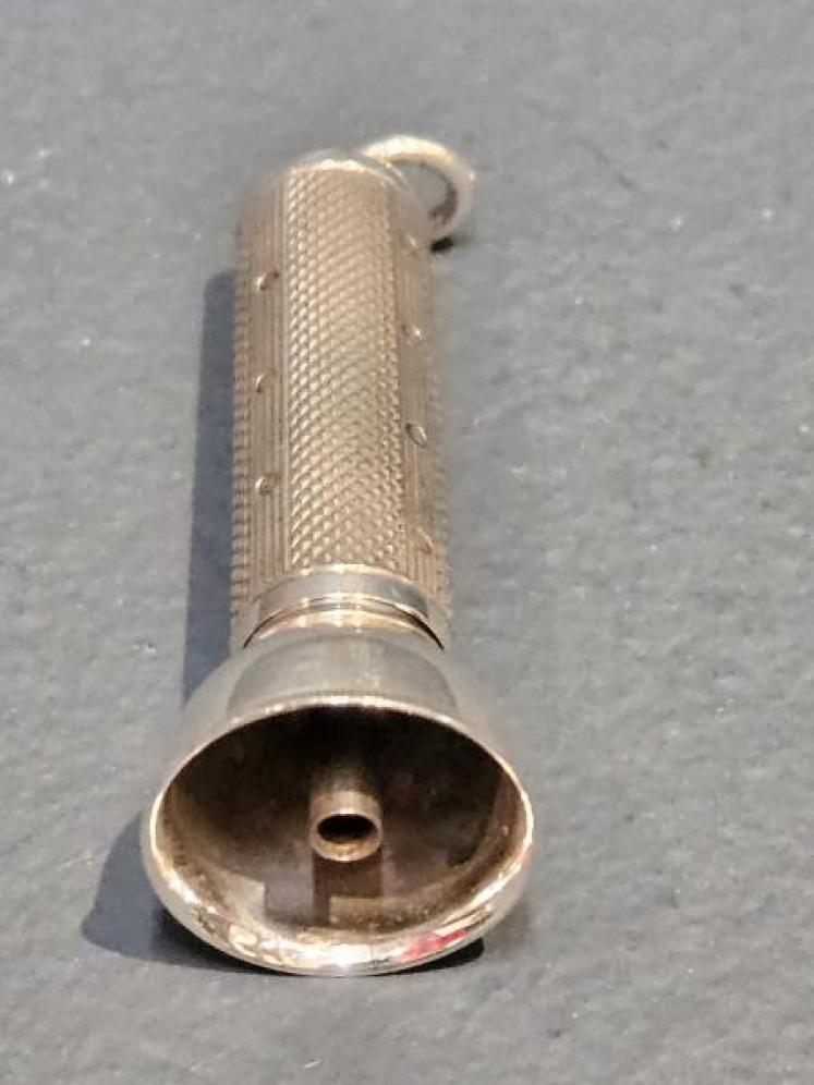 Silver Twist Action Cigar Piercer - Image 4