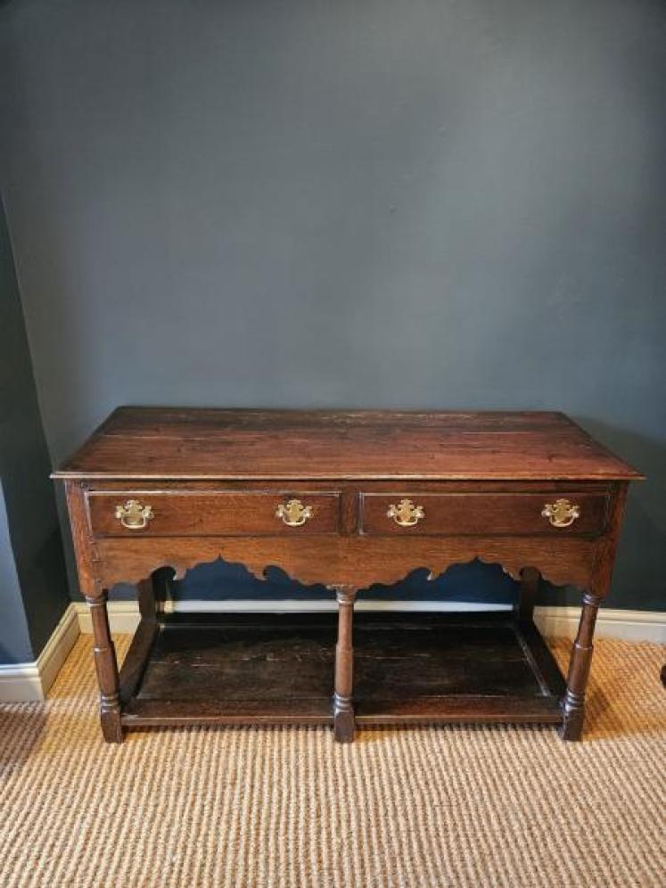 George II Oak Open Pot Board Dresser - Image 3