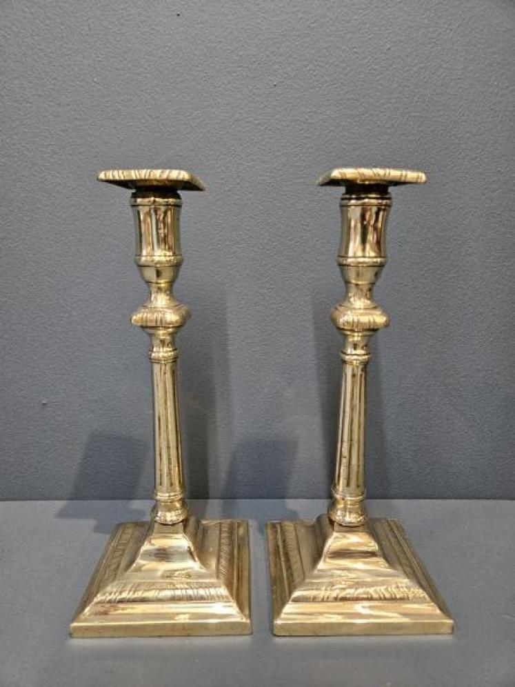 Georgian Brass Candlesticks - Image 2