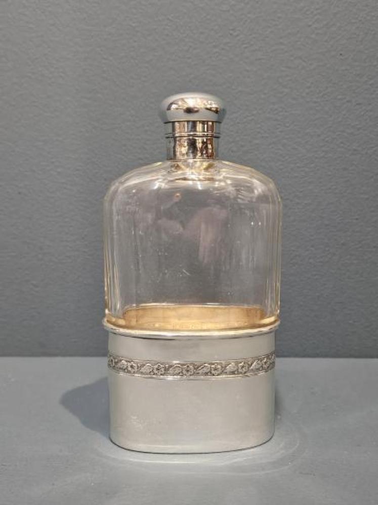 Silver and Crystal Hip Flask - Image 2