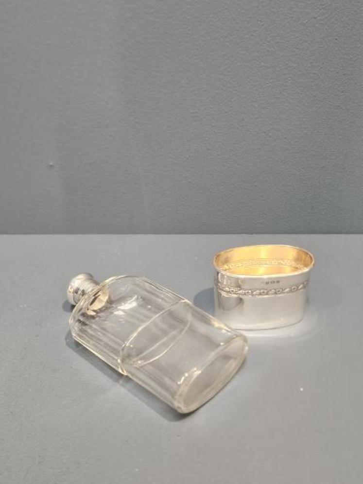 Silver and Crystal Hip Flask - Image 3