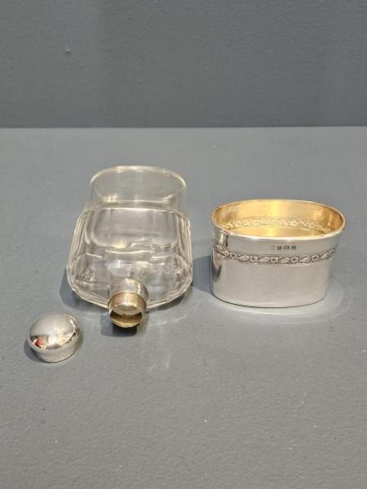 Silver and Crystal Hip Flask - Image 4