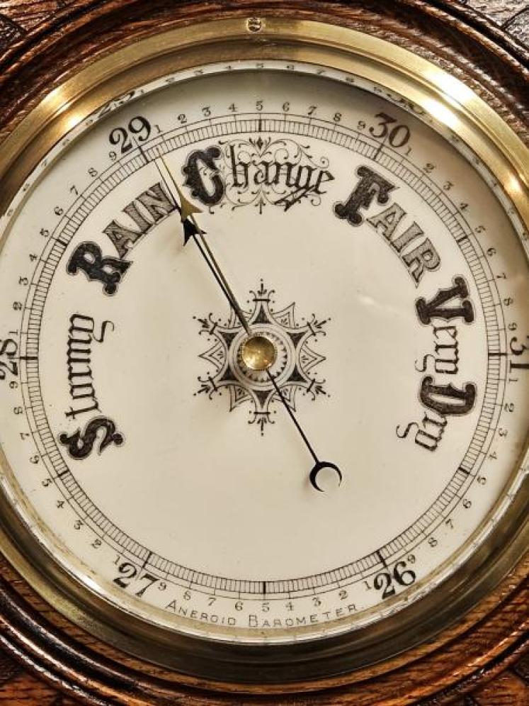Victorian Oak Geometric Design Cased Barometer - Image 2