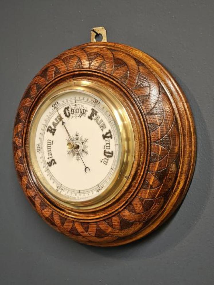 Victorian Oak Geometric Design Cased Barometer - Image 3