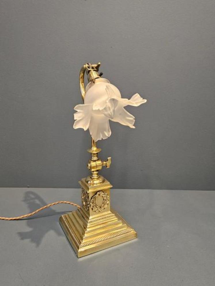 Late Victorian Solid Brass Adjustable Reading Lamp - Image 2