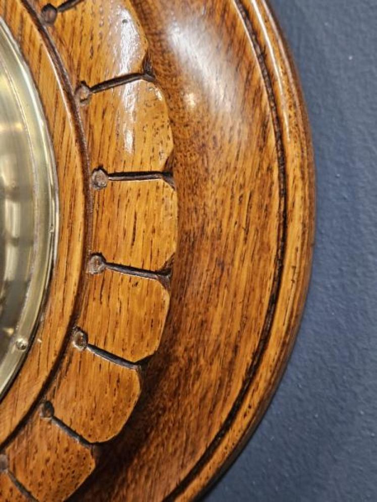 Victorian Oak Petal Carved Case Barometer - Image 4