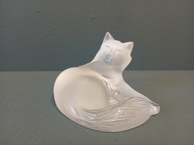 Lalique Opalescent 'Happy Cat'  - Image 1