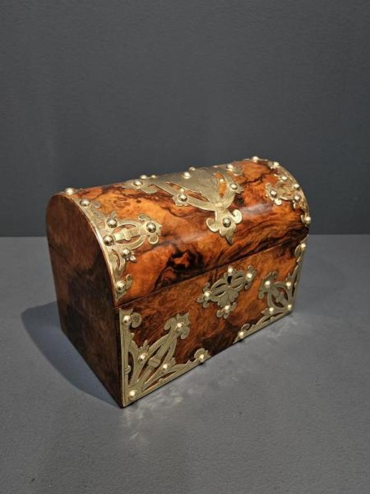 Victorian Brass Trimmed Walnut Stationery Box - Image 2
