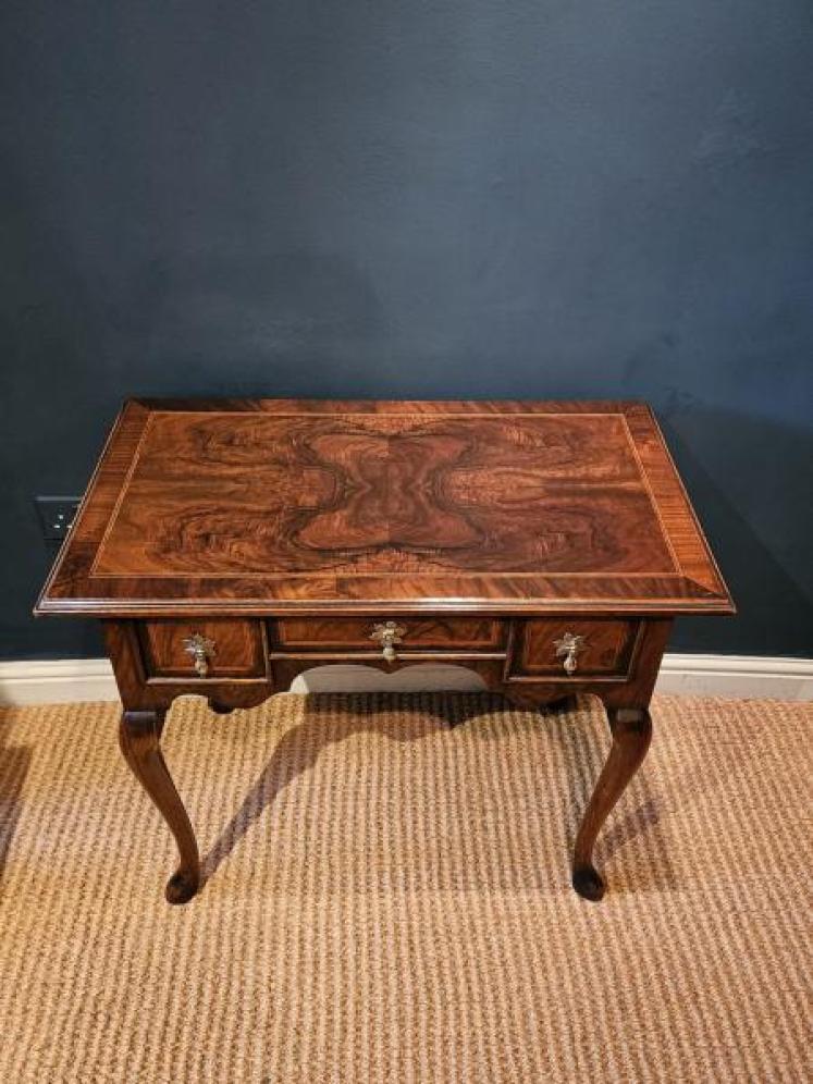 Elegant George I Style Walnut Lowboy - Image 5