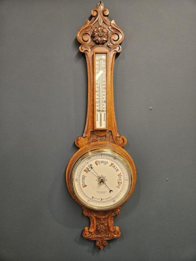 Victorian Oak Cased Banjo Barometer - Image 1