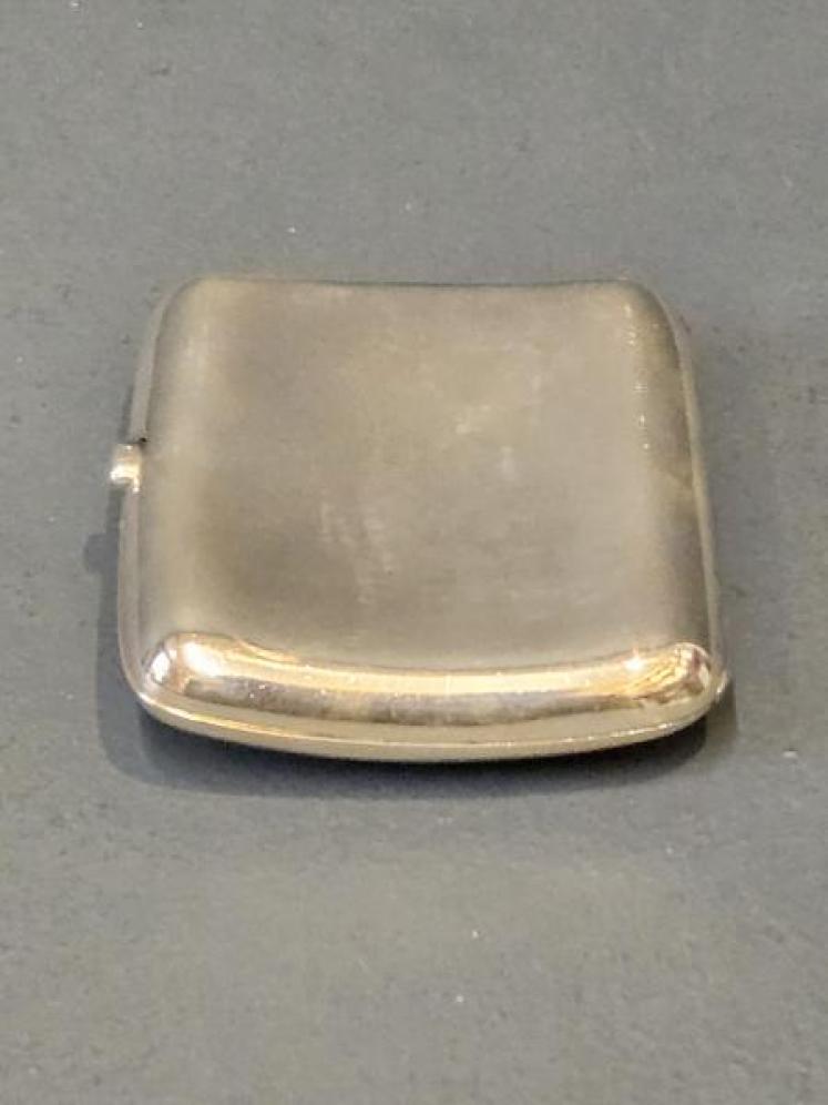 Superb Shibayama Inlaid Silver Cheroot Case - Image 5
