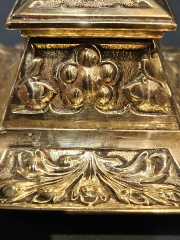 Matching Pair of Victorian Brass Ink Wells - Image 4