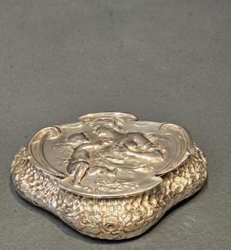 Superb Victorian Planished Silver Box