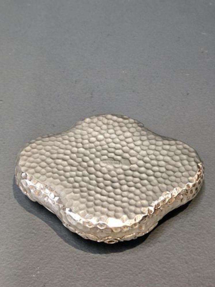 Superb Victorian Planished Silver Box - Image 5