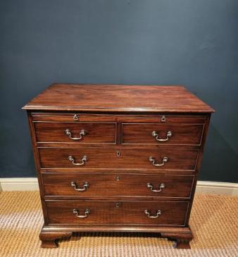 George III Mahogany Chest of Drawers