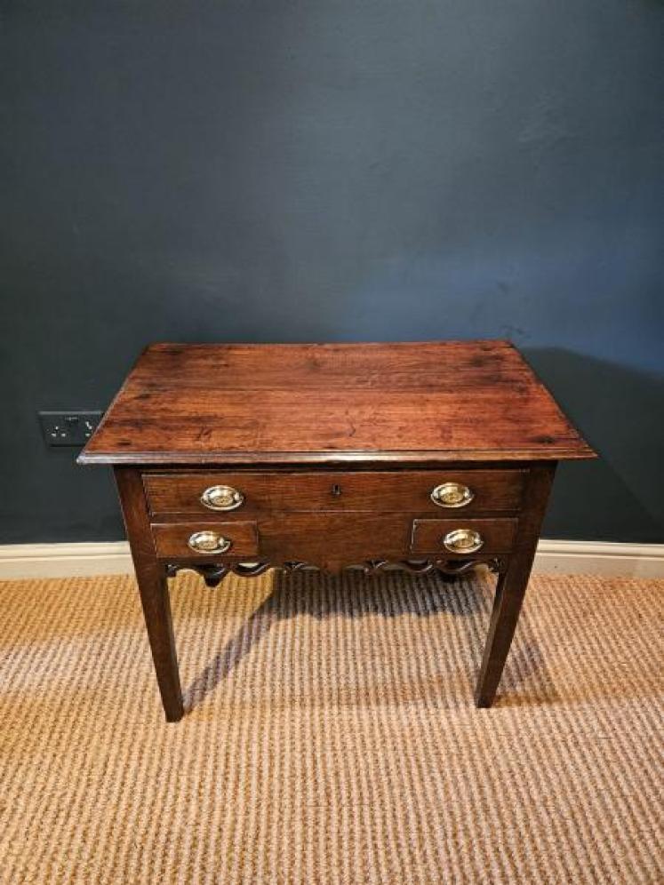 George III Oak Lowboy - Image 2