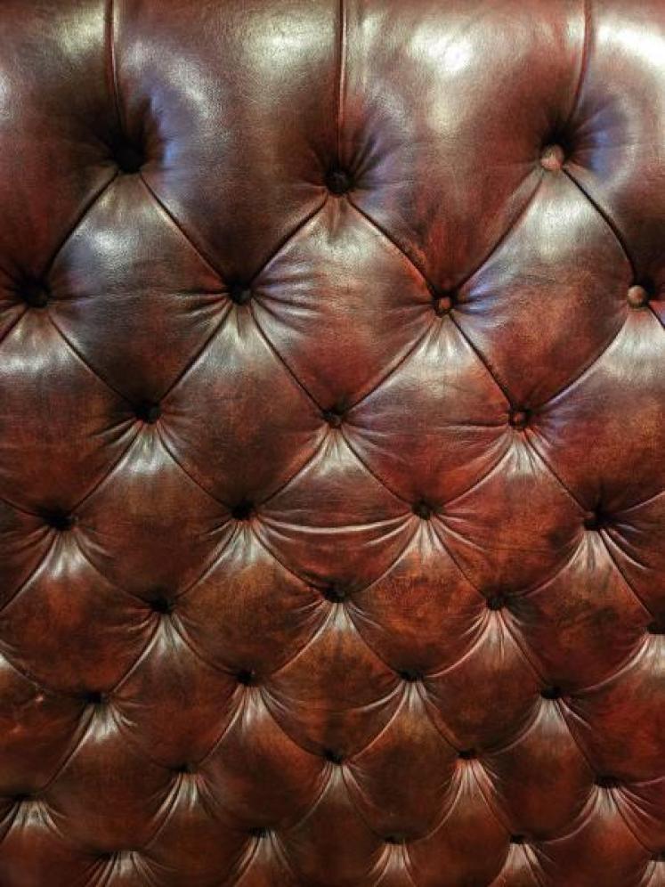 Superb Burgundy Leather Sofa - Image 2