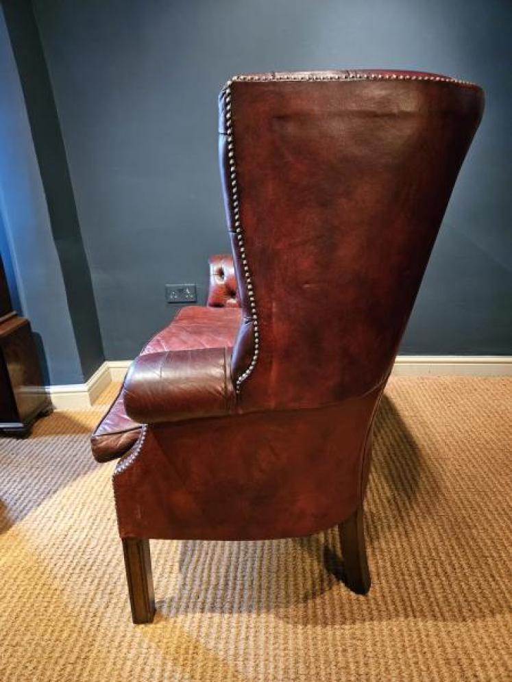Superb Burgundy Leather Sofa - Image 4