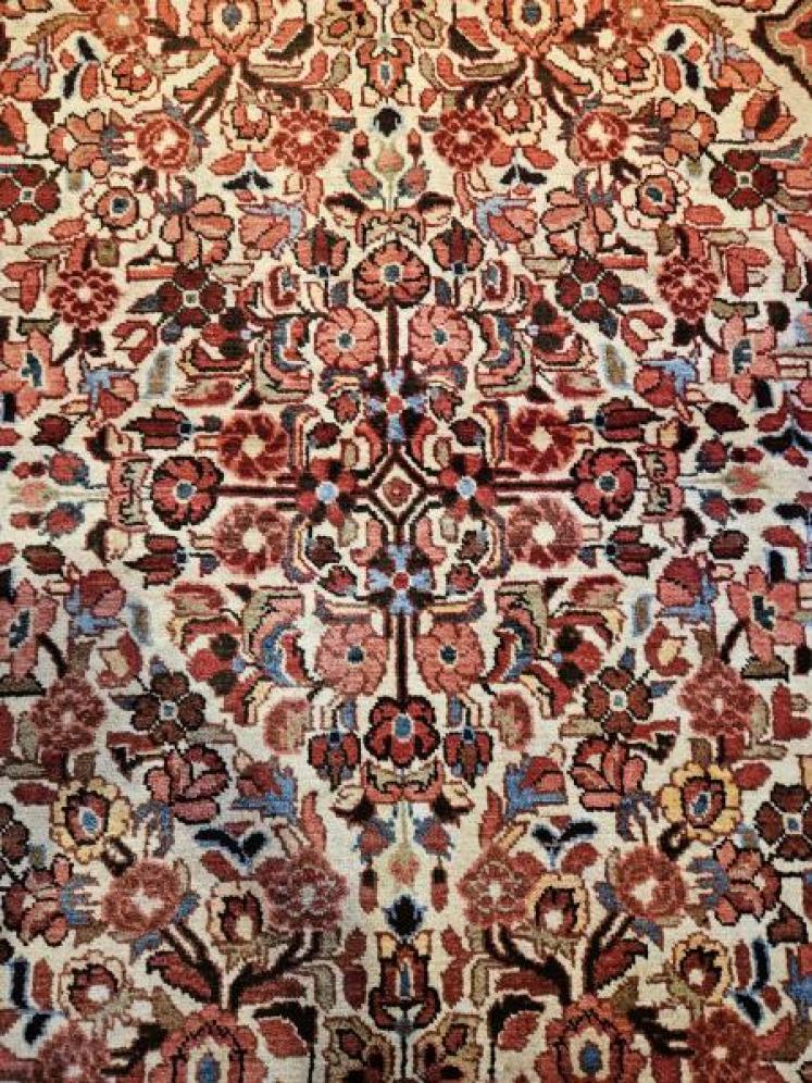 Persian Pure Wool Rug - Image 2