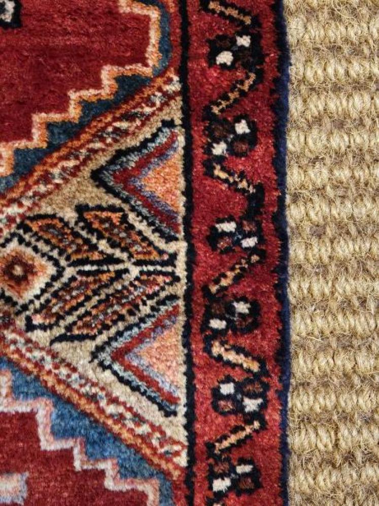 8' 6" Long Persian Pure Wool Runner - Image 4