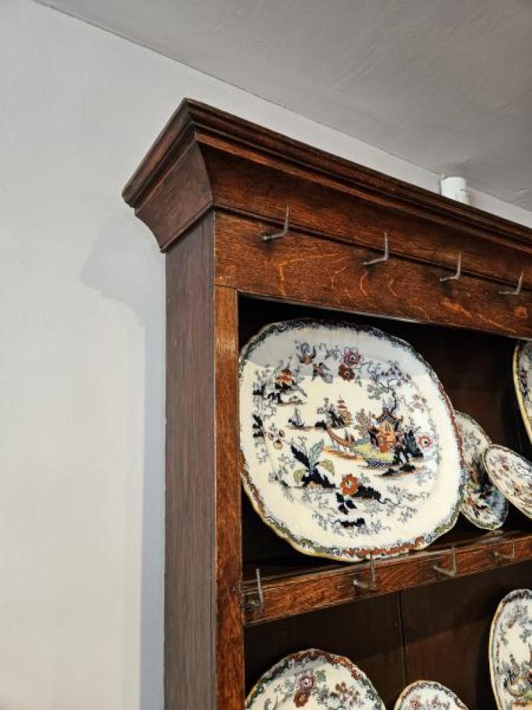 Superb George III Oak Country House Dresser and Rack  - Image 7
