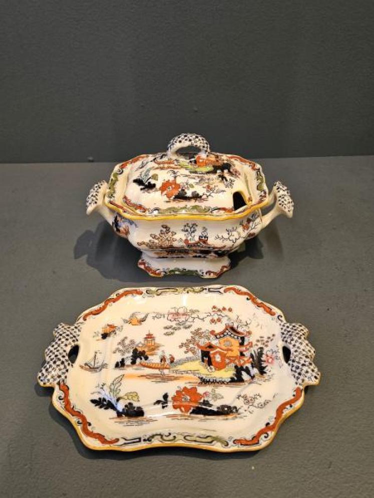 Superb Ashworths Ironstone Serving Set - Image 5