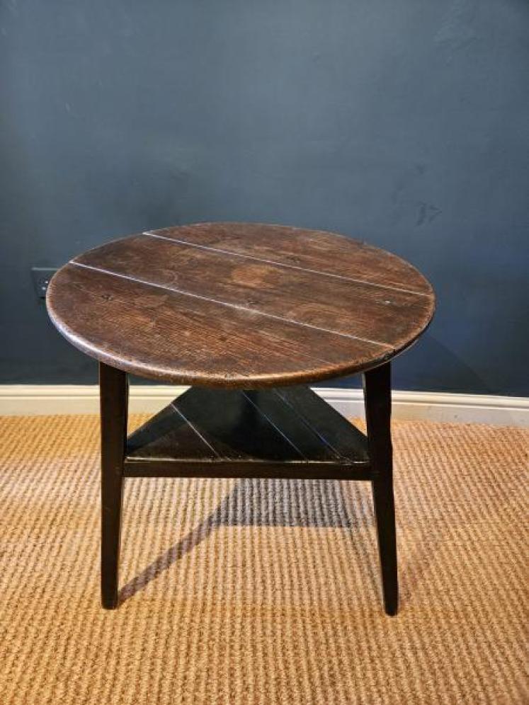 George III Welsh Oak Cricket Table - Image 2