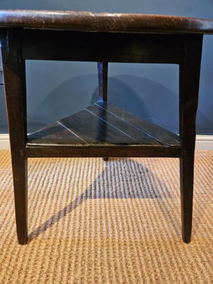 George III Welsh Oak Cricket Table - Image 5