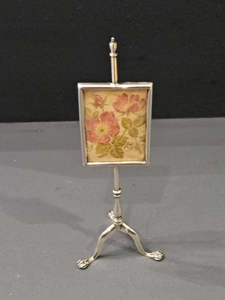 Unusual Silver Pole Screen Notice Holder - Image 1