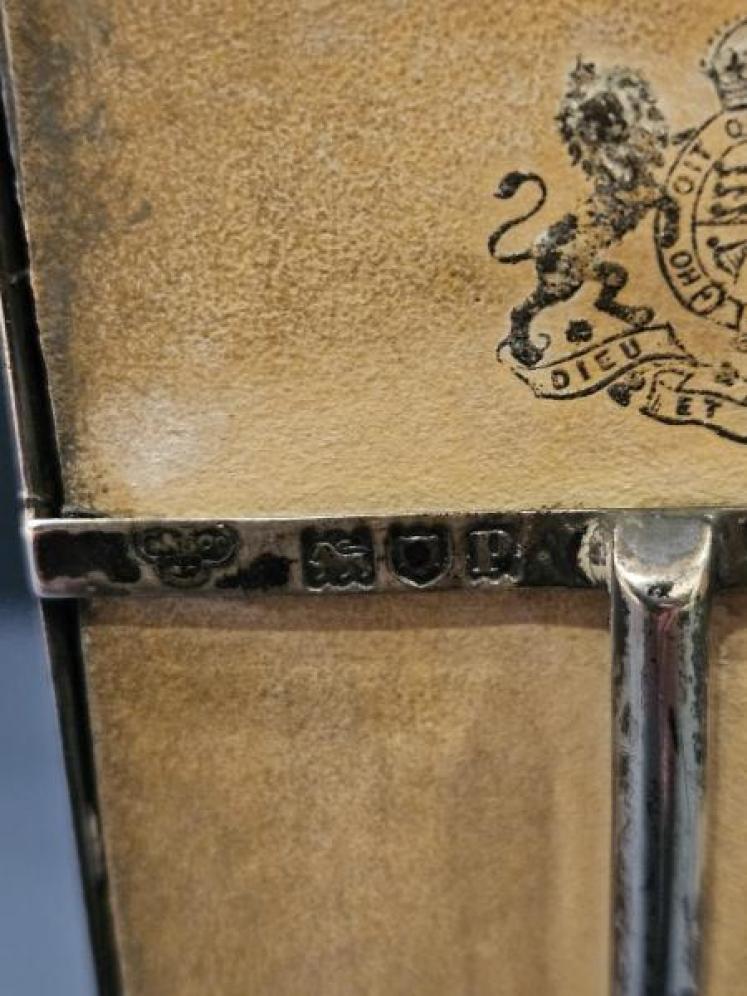 Unusual Silver Pole Screen Notice Holder - Image 6