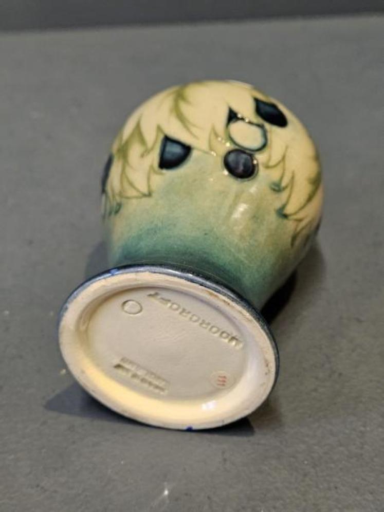 Small Moorcroft Leaf and Berries Vase - Image 3