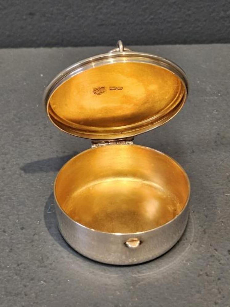 Silver Pix - Image 4