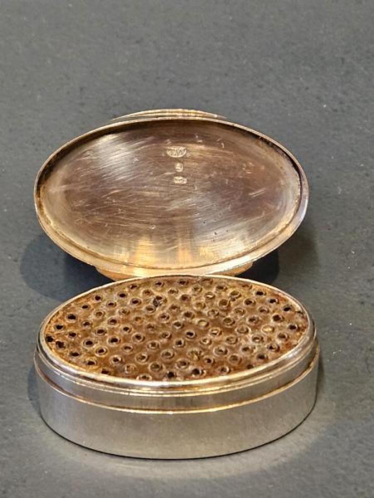 Georgian Silver Nutmeg Grater - Image 5