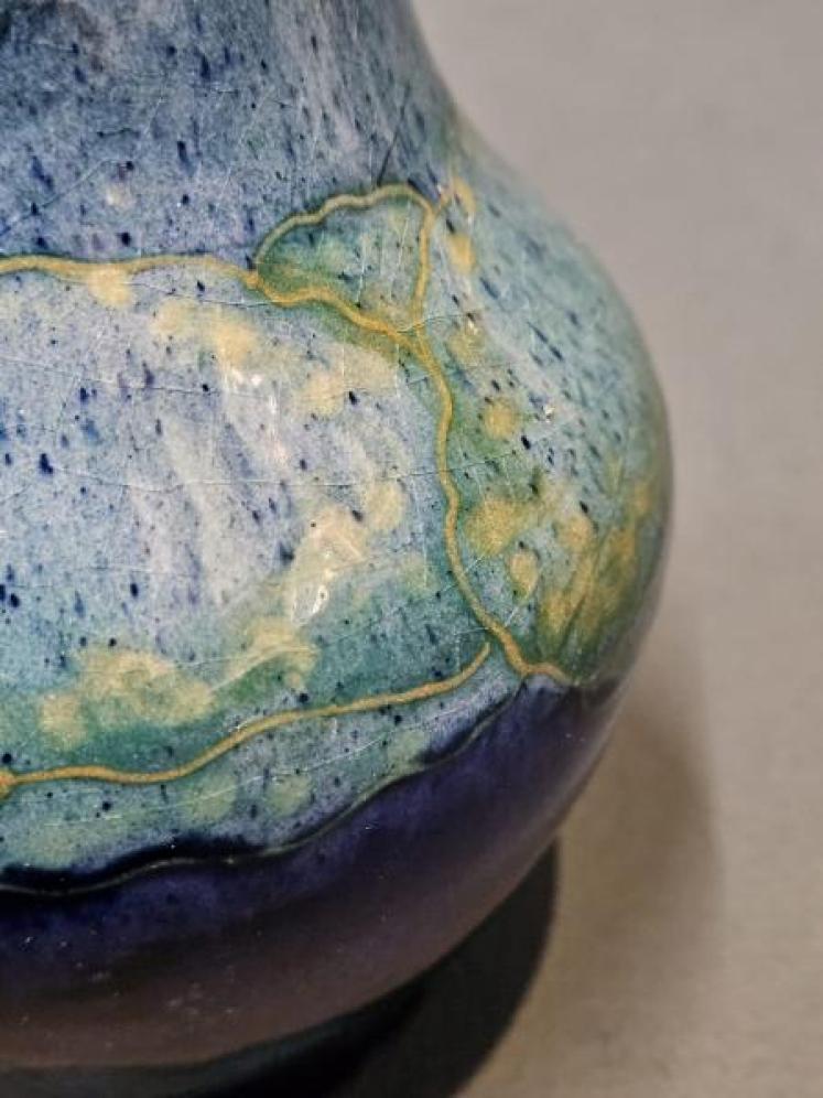 Early Moorcroft Moonlit Blue Vase - Image 5