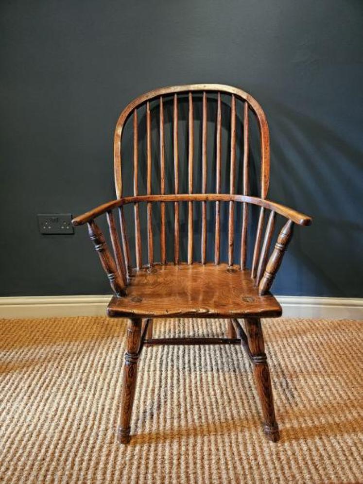 Primitive George III Elm West Country Windsor Chair - Image 1