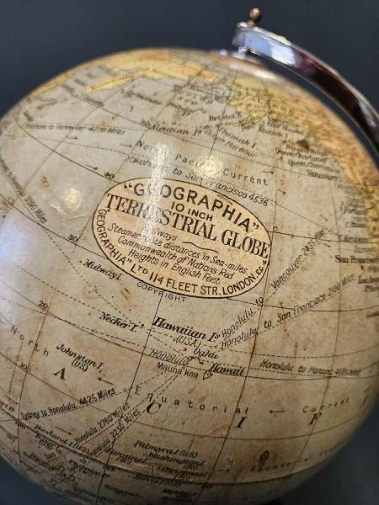 Geographia 10" Paper Mache Globe - Image 3