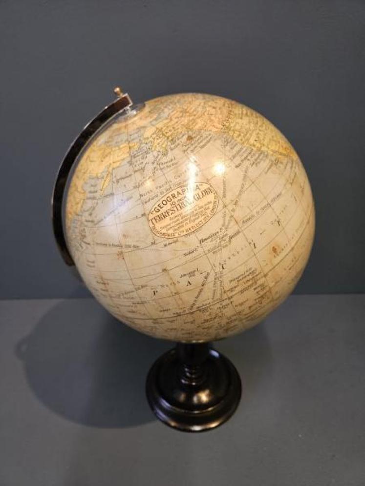 Geographia 10" Paper Mache Globe - Image 7