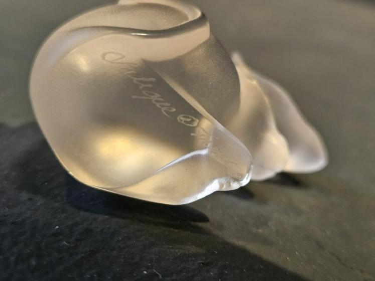 Rare Lalique Opalescent Mouse - Image 6