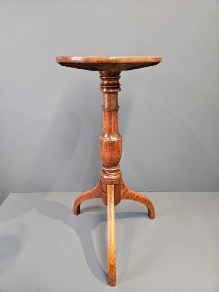 George III Oak Candle or Wine Table - Image 2