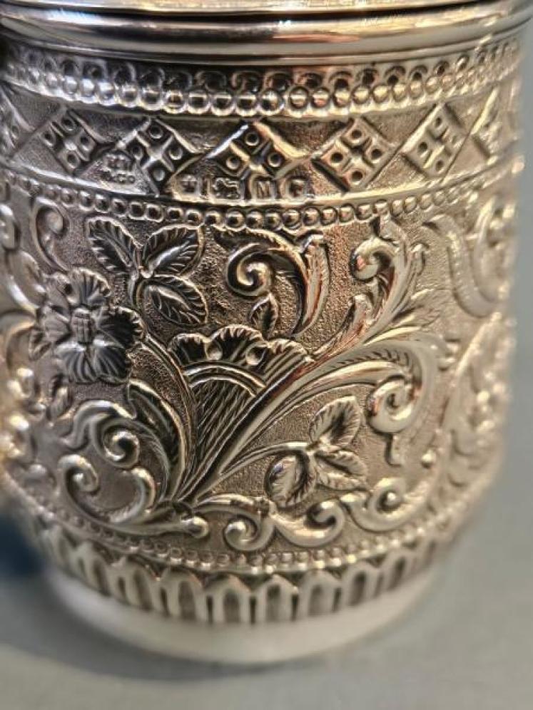 Early Victorian Silver Mustard Pot - Image 3
