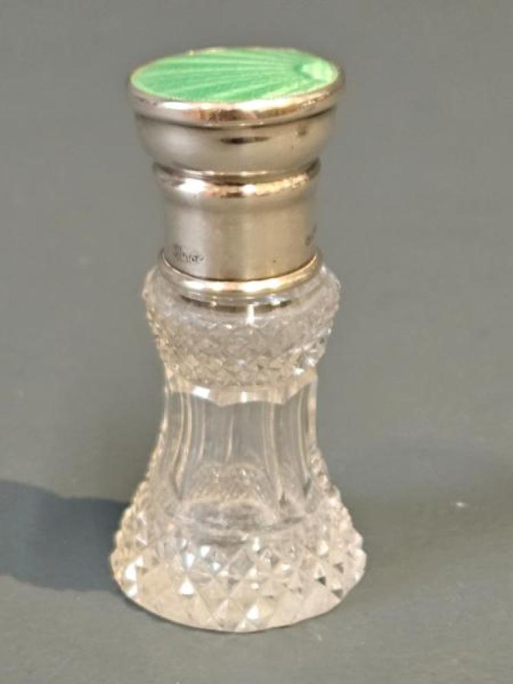Silver and Emerald Green Enamel Crystal Scent Bottle - Image 3