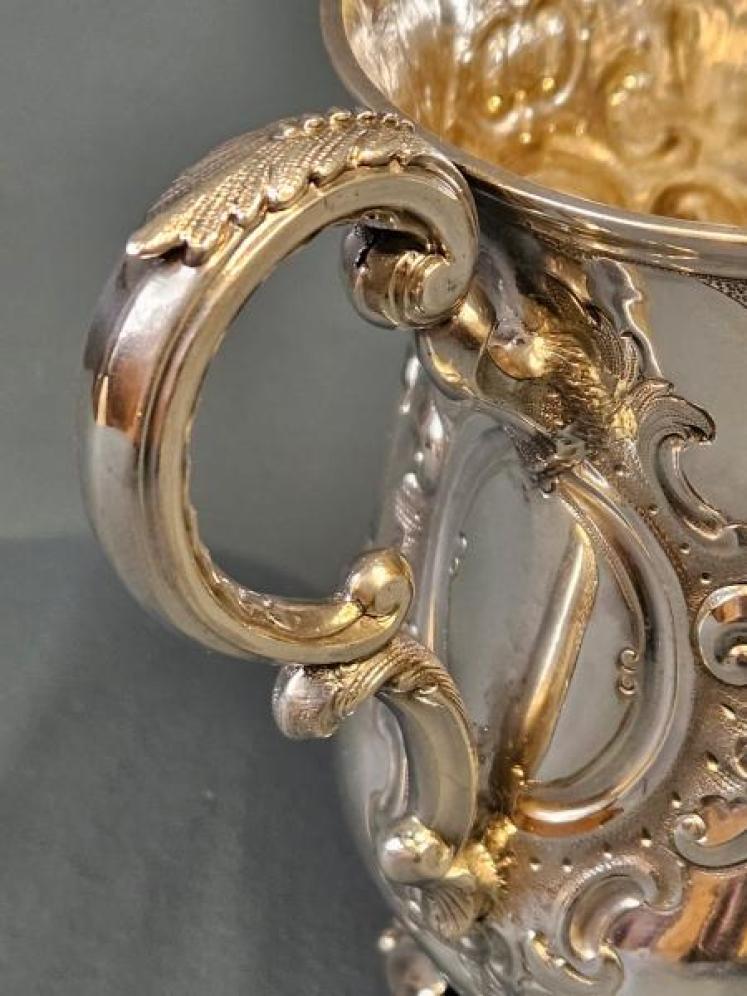Outstanding Early Victorian Silver Mug - Image 3