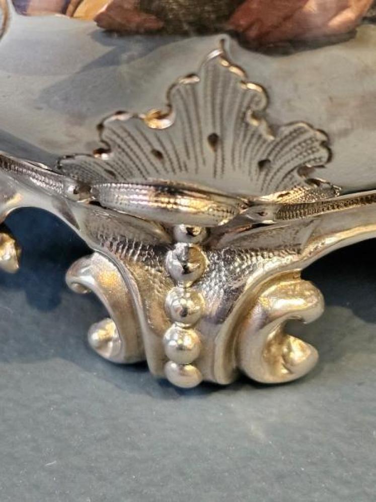 Outstanding Early Victorian Silver Mug - Image 4