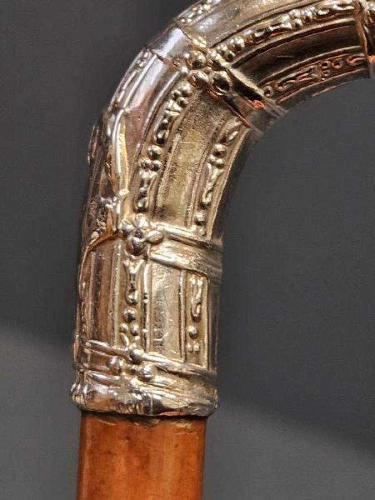 Early Victorian Silver Topped Fruitwood Ladies Riding Crop - Image 5