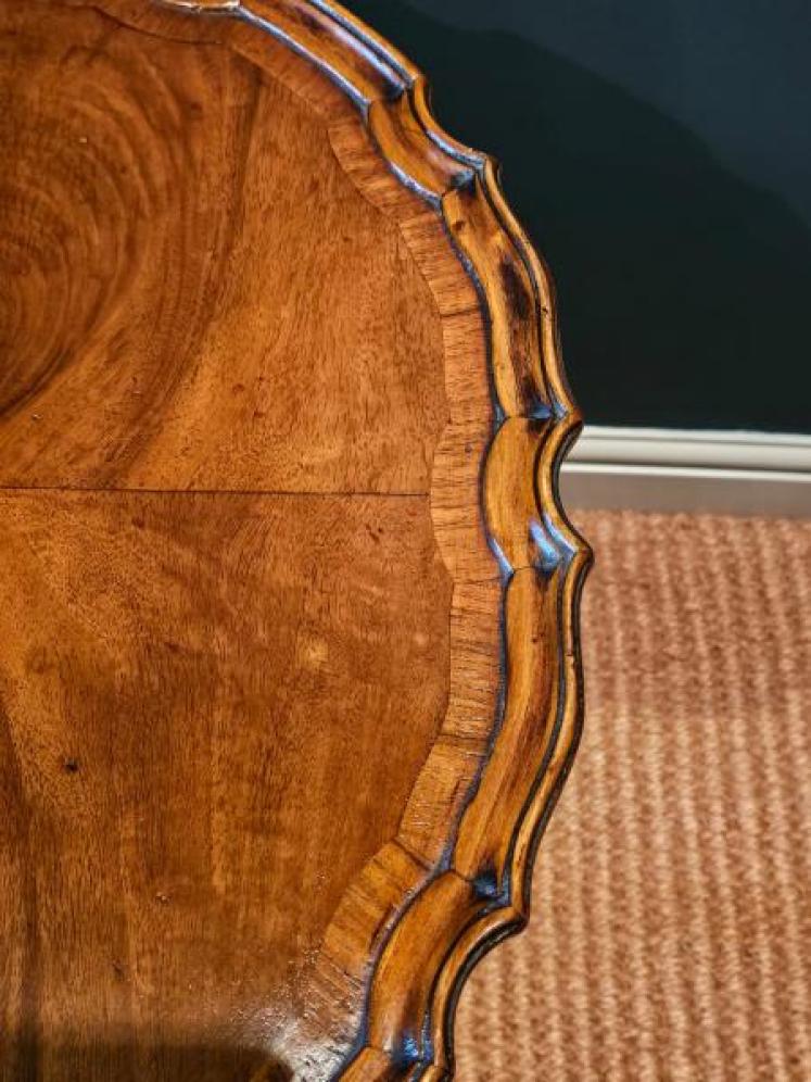 Edwardian Walnut Tripod Lamp Table - Image 3
