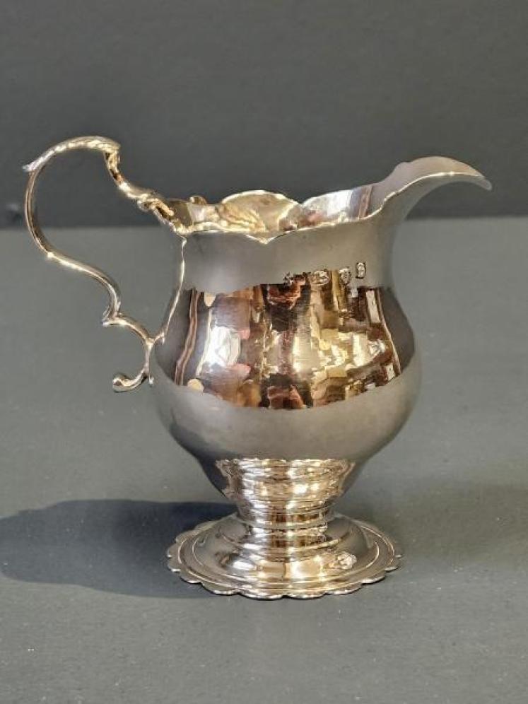 Georgian Silver Cream Jug - Image 2