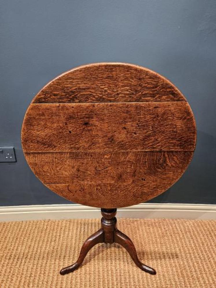 George III Oak Tripod Table - Image 4