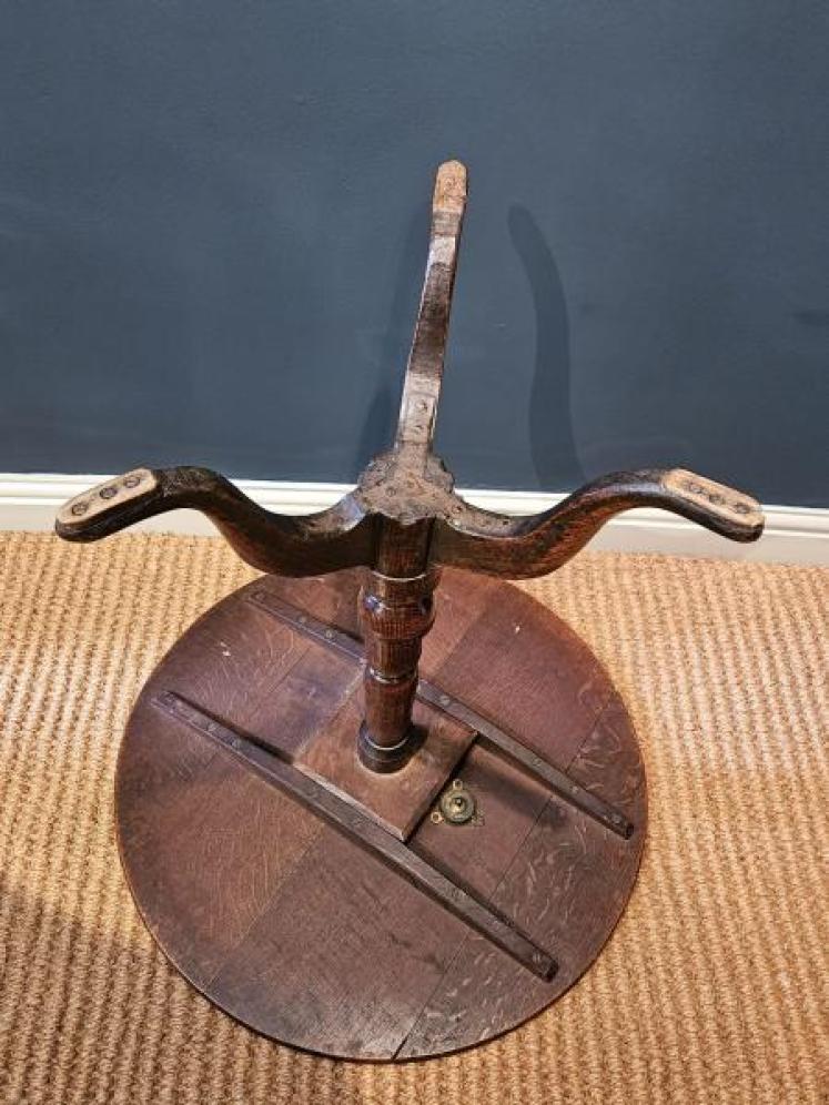 George III Oak Tripod Table - Image 6