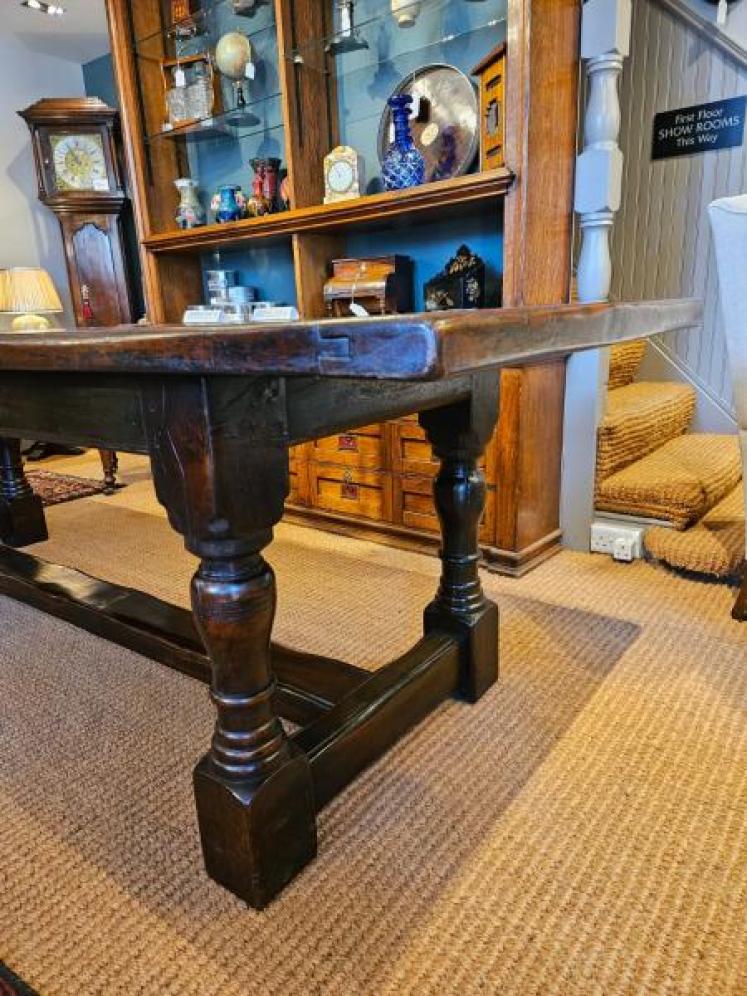 George III 8 Seater Oak Refectory Table - Image 3