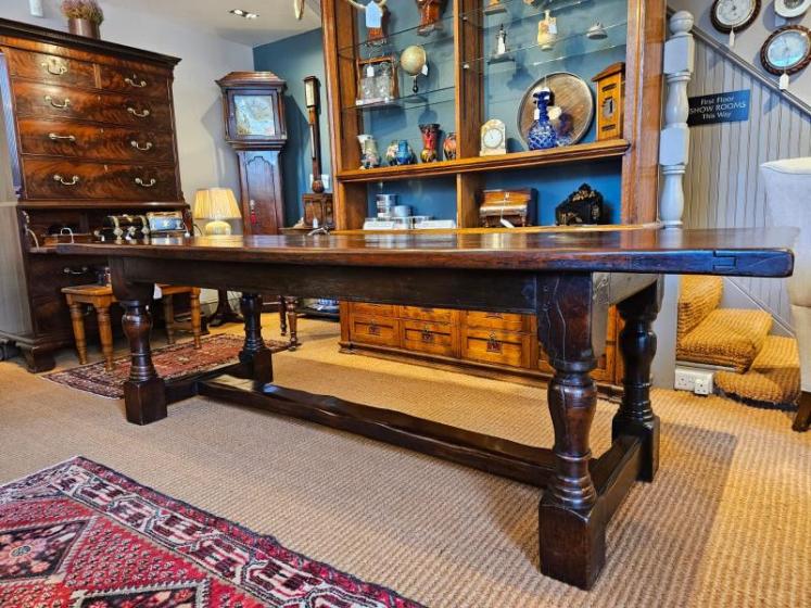 George III 8 Seater Oak Refectory Table - Image 6